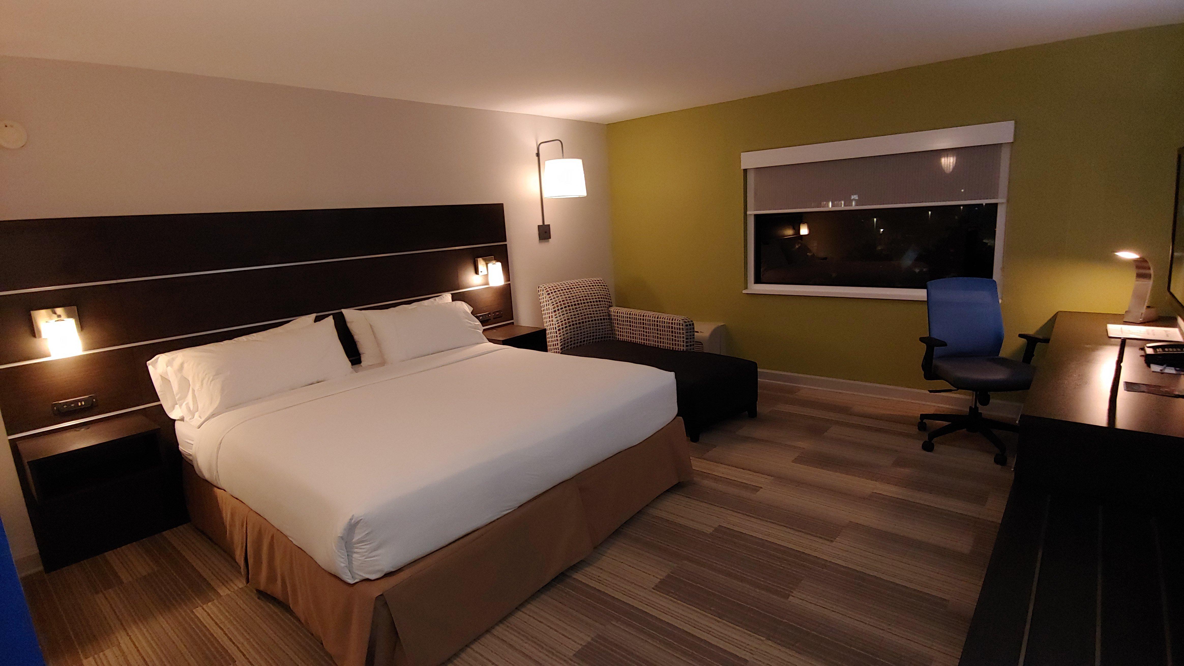 Holiday Inn Express Schaumburg-Rolling Meadows By Ihg Exterior photo
